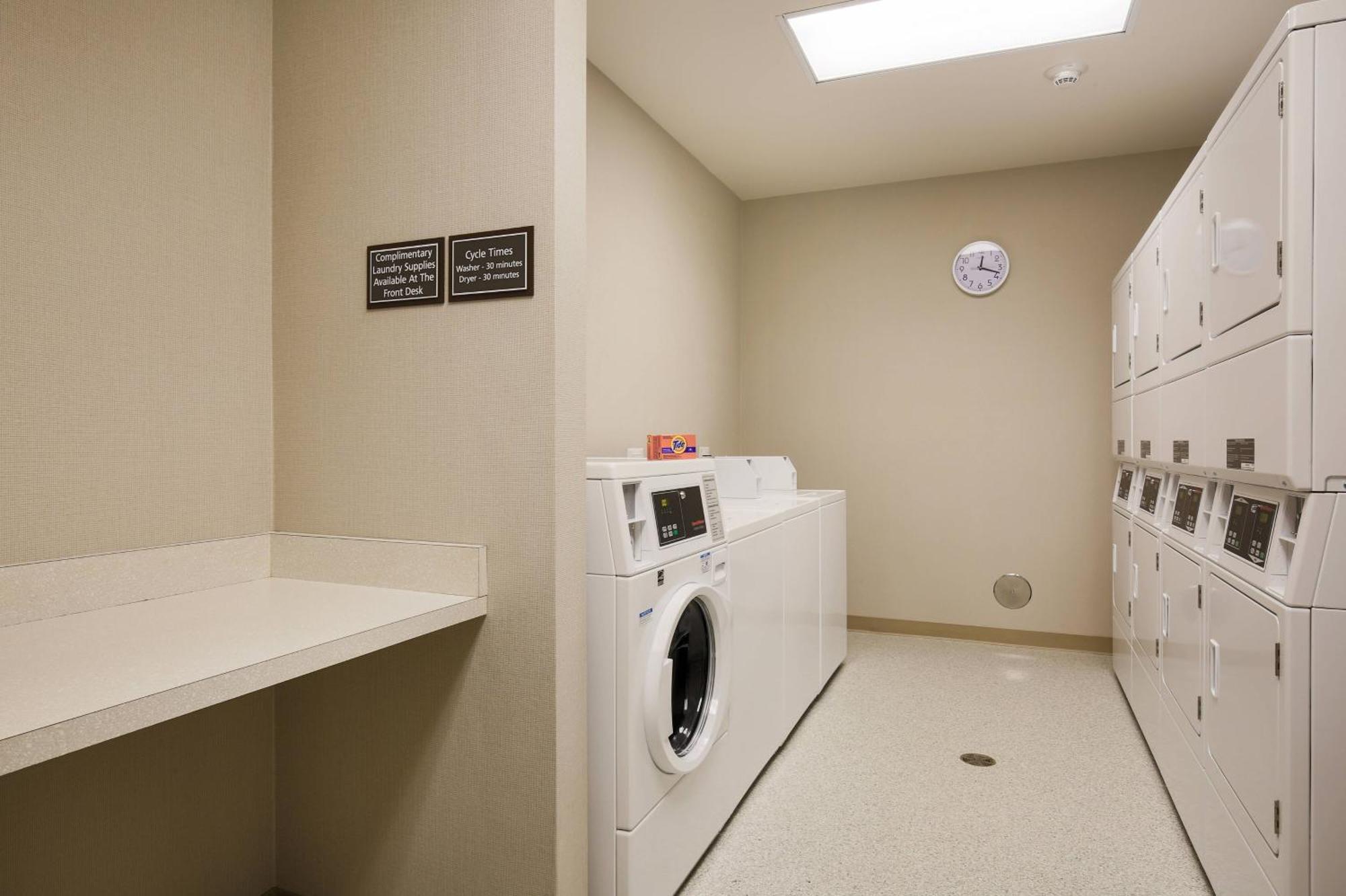 Springhill Suites By Marriott San Jose Airport Eksteriør bilde